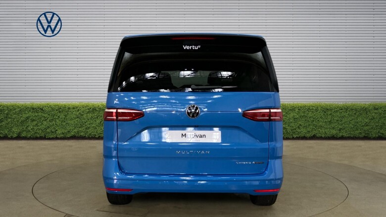Volkswagen Multivan 1.5 TSI eHybrid Life 5dr 4MOTION DSG Estate